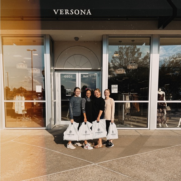 𝖧𝖾𝗒♥︎ - Picture 5 of 6